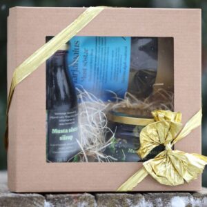 Kinkekarp 9. “Must sõstar”